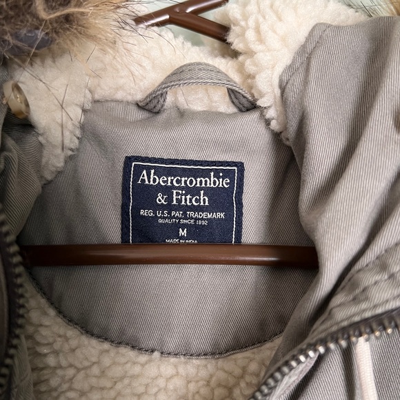 Abercrombie & Fitch parka jacket coat - Picture 4 of 4